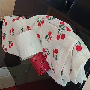 🍒Decorative Throw